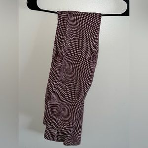 urban out fitters flare legging, size small, red and white! comfortable as well!